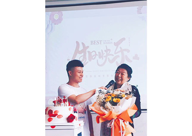生日会